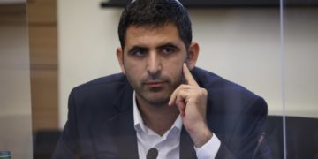 Faut-il limiter la durée du mandat du Premier ministre israélien ? (non quand on l’aime, oui quand on veut changer ?)