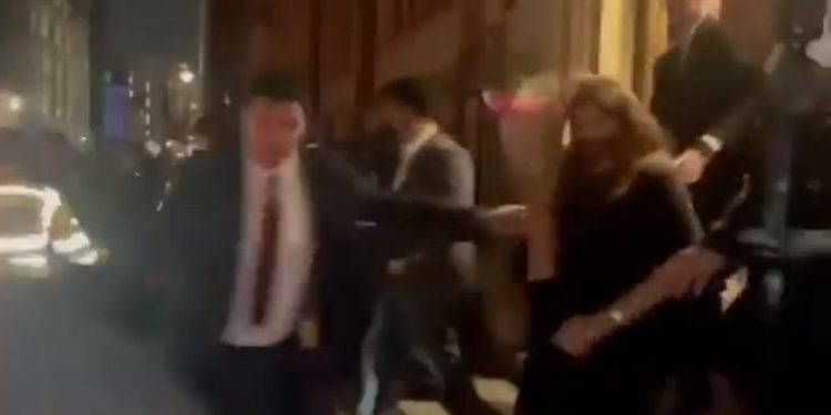 Londres : Agression antisémite contre l’ambassadrice d’Israël