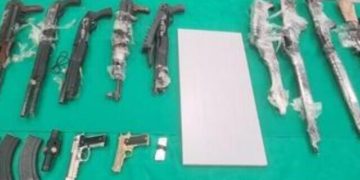 Les forces de sécurité israéliennes arrêtent une opération de contrebande d’armes en provenance de Jordanie