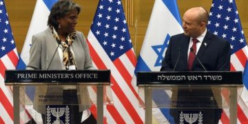Rencontre officielle entre Bennett et l’ambassadrice des Etats-Unis auprès de l’ONU, Linda Thomas-Greenfield