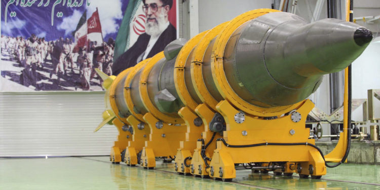 L’Iran reprend les négociations et reconnaît son intention de créer une bombe atomique