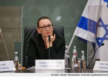 A la demande du ministre Kahana, la loi sur la conversion a été repoussée