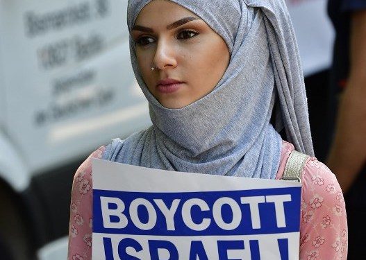 Le syndicat étudiant de l’université de Toronto revient sur sa scandaleuse décision d’interdire la nourriture casher