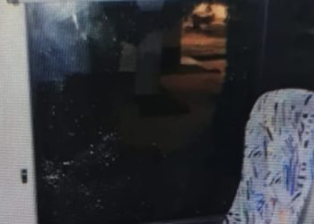 Des pierres ont été jetées par des jeunes Arabes sur un bus à Be’er Sheva