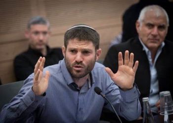 Le député Bezalel Smotrich exige de Mansur Abbas qu’il condamne le terrorisme (Enfin !)