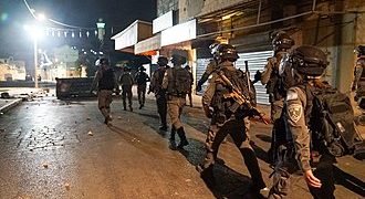 Deux résidents arabes de Lod arrêtés pour activités terroristes pendant l’opération « Gardien des remparts »