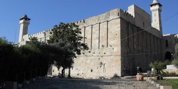 Attaque à Hébron : Une Palestinienne poignarde un Israélien