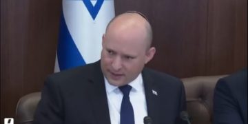 Bennett durcit le ton : « L&rsquo;Iran doit commencer à payer le prix »