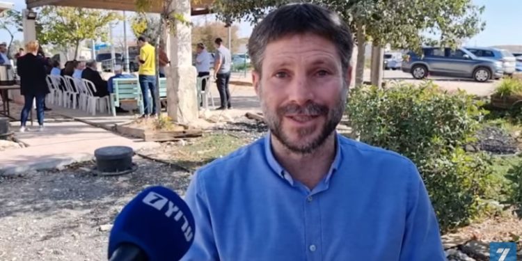 Bezalel Smutrich : »Netanyahou a échoué lamentablement à arrêter la colonisation palestinienne de la Judée Samarie »