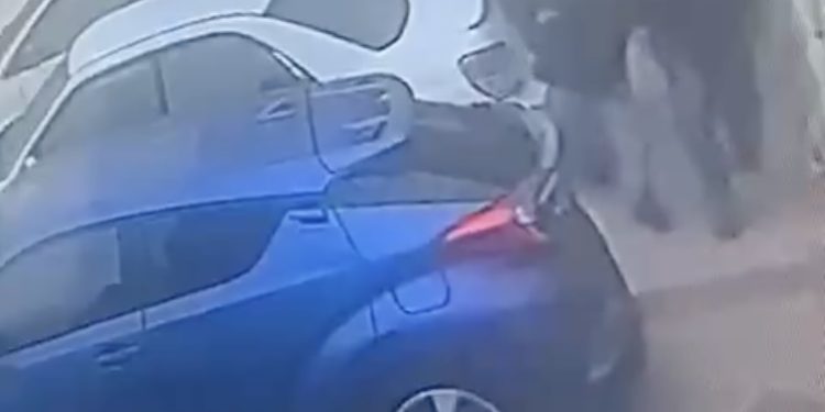 Arrestation d’un suspect terroriste, en douceur