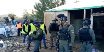 « Bennett et Gantz – grâce à vous, aujourd’hui, les terroristes font la fête et les Juifs pleurent »