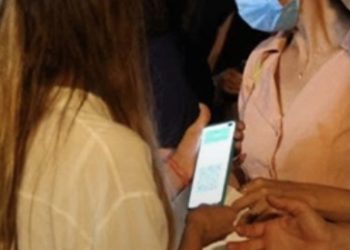 Les propriétaires de magasins menacent : « Nous ne ferons pas respecter le passe vert »