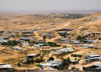 Le projet de loi visant à connecter les maisons arabes illégales au réseau électrique a passé le 1er vote à la Knesset