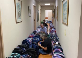 Tempête du Kentucky : les Israéliens font un don de 400 sacs à dos, remplis d&rsquo;article essentiels aux victimes