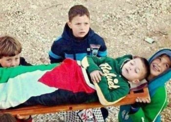 Le nouveau jeu dans les écoles de l&rsquo;Autorité Palestinienne : mourir en martyr