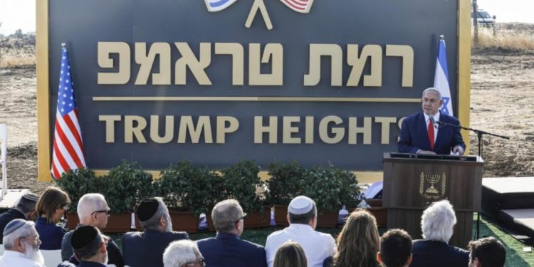 Ayelet Shaked a signé l’accord sur la création de la communauté de « Trump Heights » sur le plateau du Golan