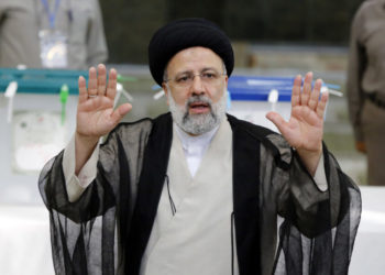 En raison de la crise dans les négociations nucléaires, la monnaie iranienne s’effondre