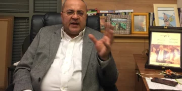 Aucune surprise : le député arabe Ahmed Tibi profite de la Journée internationale de l&rsquo;Holocauste pour comparer Israël aux nazis