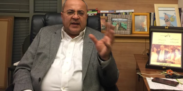 Aucune surprise : le député arabe Ahmed Tibi profite de la Journée internationale de l’Holocauste pour comparer Israël aux nazis