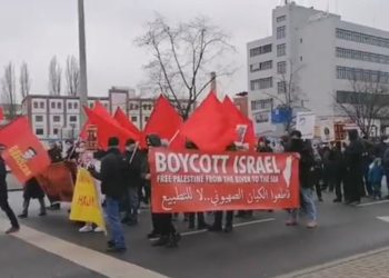 « Libérez la Palestine de la rivière à la mer » – slogans antisémites lors d&rsquo;un rassemblement de la gauche à Berlin