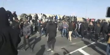 Les émeutes contre les plantations d&rsquo;arbres dans le Néguev continuent avec plus de 2 000 protestataires arabes