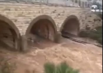 Inondations dans le centre d&rsquo;Israël : des maisons évacuées, des rues inondées, des photos qui font oublier le soleil