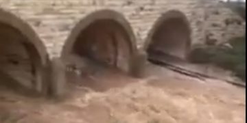 Inondations dans le centre d&rsquo;Israël : des maisons évacuées, des rues inondées, des photos qui font oublier le soleil