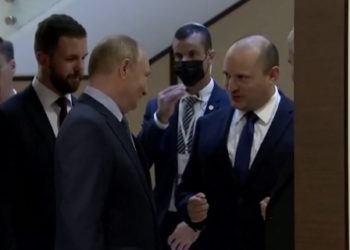 Bennett suggère à Poutine d’organiser une réunion entre la Russie et l’Ukraine à Jérusalem pour réduire les tensions