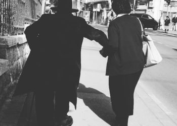 Vie quotidienne : La liste des citoyens qui n&rsquo;ont pas à faire la queue dans les files d&rsquo;attente a été élargie