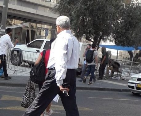 Nous devons tous porter la kippa par solidarité avec nos amis juifs