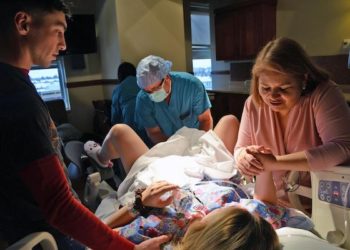 Progrès pour les Gays, moins pour les enfants : Israël annonce la « gestation pour autrui » pour tous les citoyens