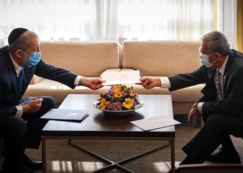 Le député Aryeh Deri (Shas) démissionne de la Knesset suite à une affaire de fraude