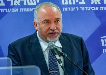 Ministre des Finances Liberman : « L’accord de Netanyahou est le big bang du système politique »