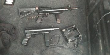 Saisie d’armes de guerre dans la voiture d’un arabe