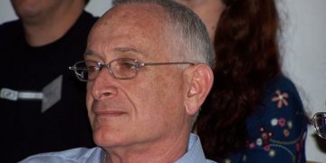 Choquante réponse de l’éditeur du Haaretz aux jets de pierres contre les juifs en Samarie : « qu’il s’en aillent »