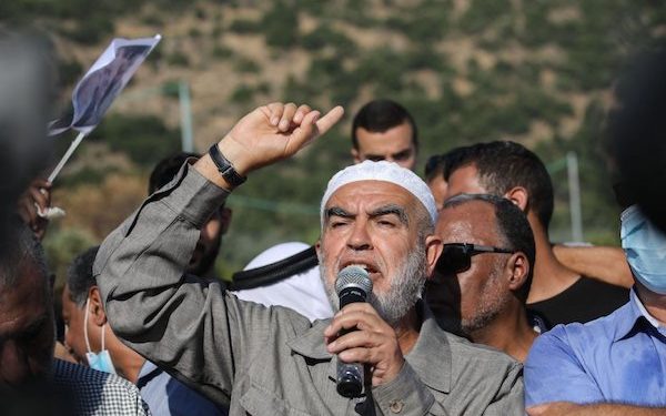 Ayelet Shaked interdit à un religieux arabe israélien extrémiste de quitter le pays