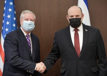 La sorcière Nancy Pelosi et une délégation Démocrate se rendent en Israël après la visite de Lindsey Graham