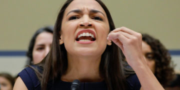 « Enfants palestiniens enfermés dans des cages » : les médias dissimulent l’intox d’AOC parce qu’elle est une socialiste Démocrate