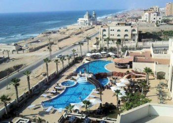 Quel jeu joue l&rsquo;Egypte ? Elle construit trois villes à Gaza pour accueillir 300 000 personnes