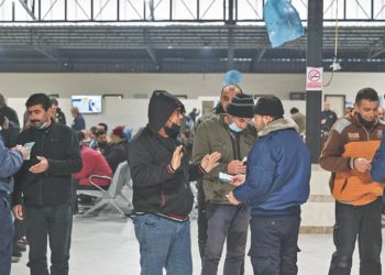 Les Palestiniens de Gaza abandonnent leurs études pour des salaires israéliens