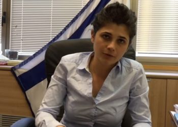 Après l’attentat, Sharen Haskel appelle à la reprise des contrôles du Shin Bet pour les enseignants arabes