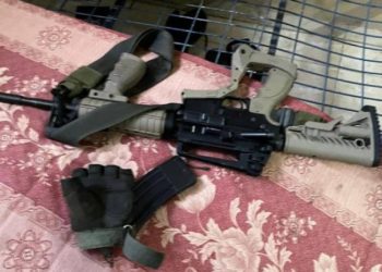 Les FDI se heurtent à la foule arabe alors que des centaines de Juifs prient au tombeau de Joseph