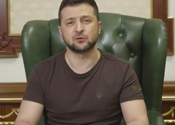 Réactions mitigées au discours de Zelensky devant la Knesset : des députés offensés, des médias mal à l’aise