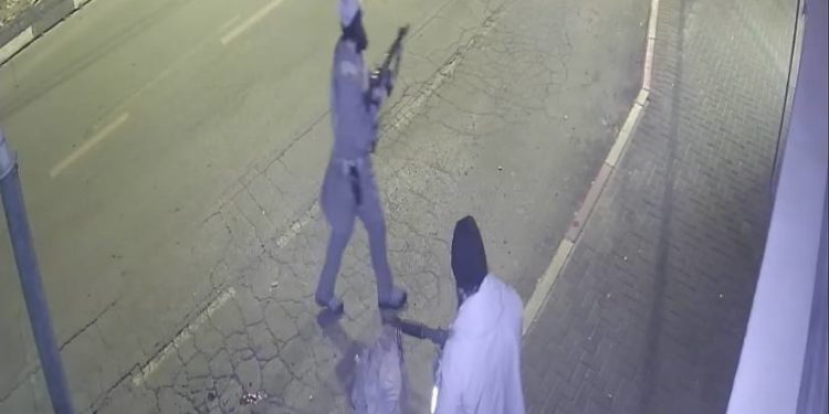 Attentat ce dimanche soir à Hadera – des médias belges, sans la moindre honte, mettent le mot « terroriste » entre guillemets