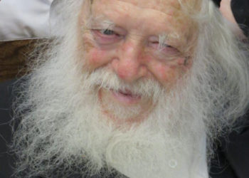 Estimation : Un million de personnes assisteront aux funérailles d&rsquo;un grand rabbin lituanien-haredi