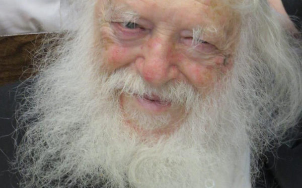 Estimation : Un million de personnes assisteront aux funérailles d’un grand rabbin lituanien-haredi