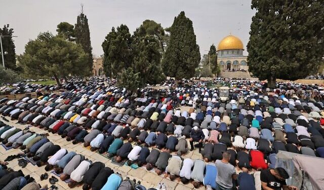 Les prières du 1er vendredi de Ramadan au Mont du Temple se sont terminées dans le calme