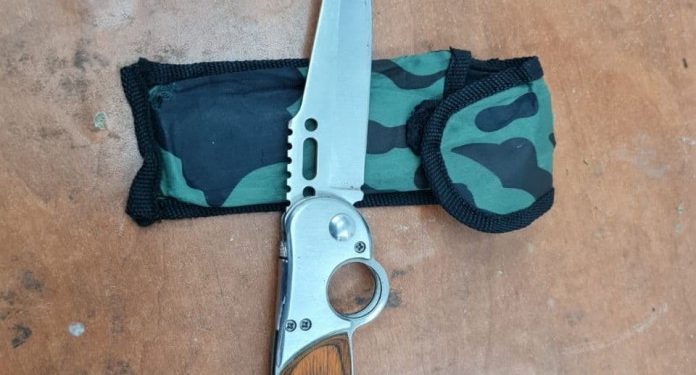 Un officier de police israélien blessé dans une attaque terroriste au couteau à Hébron