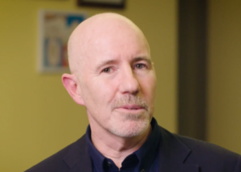 Le directeur d’Amnesty US s’excuse d’avoir osé parler au nom des Juifs