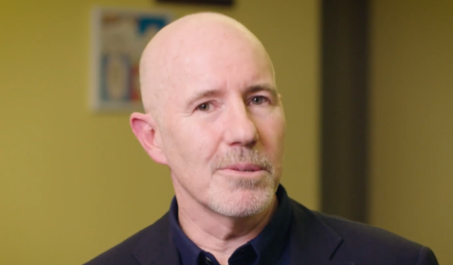 Le directeur d’Amnesty US s’excuse d’avoir osé parler au nom des Juifs